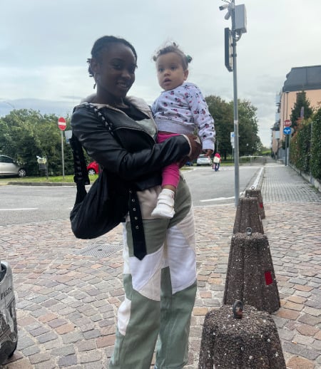 Nanny/Babysitter in Vancouver - Victoria O.