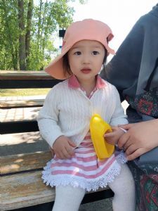 Nanny/Babysitter in Mont-Royal - Nanny Full Time Needed (live In)