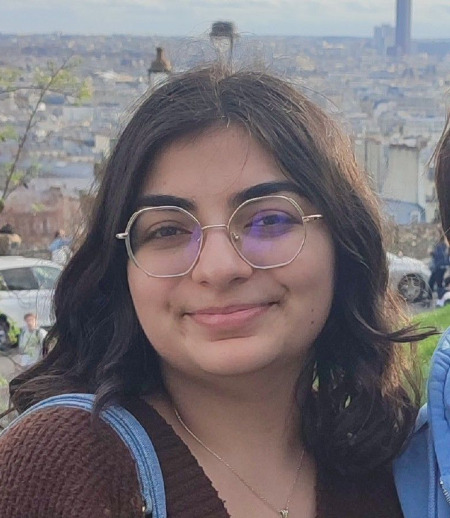 Nanny/Babysitter in Montreal - Justine R.