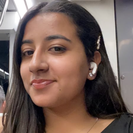 Pet care in Toronto - Sanjana D.