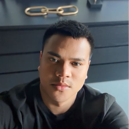 Nanny/Babysitter in Vancouver - Rowel P.