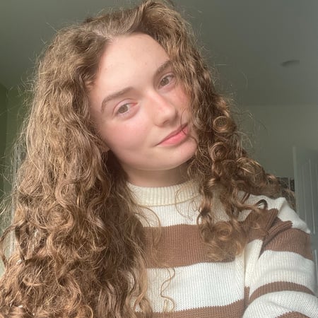 Nanny/Babysitter in Vancouver - Lou G.