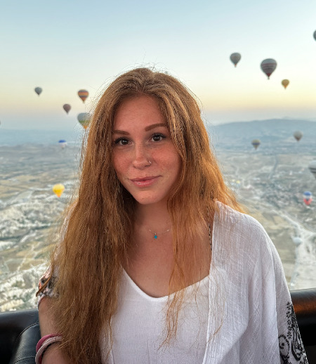 Nanny/Babysitter in Calgary - Elisabetta B.