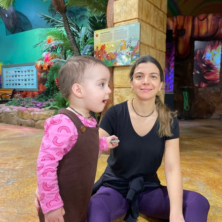 Nanny/Babysitter in Montreal - Full time nanny