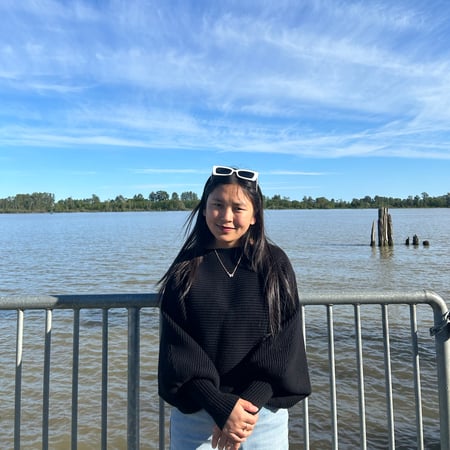 Nanny/Babysitter in Vancouver - Sheyrab W.