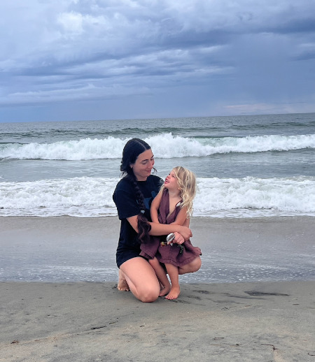 Nanny/Babysitter in Montreal - Ella S.