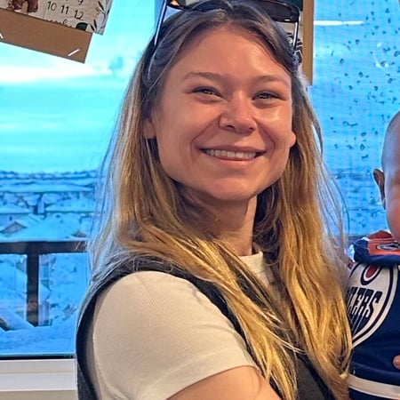 Caregiver in Calgary - Alexandra W.
