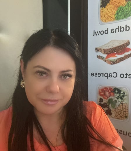 Nanny/Babysitter in Dollard-des-Ormeaux - Ivonna Z.