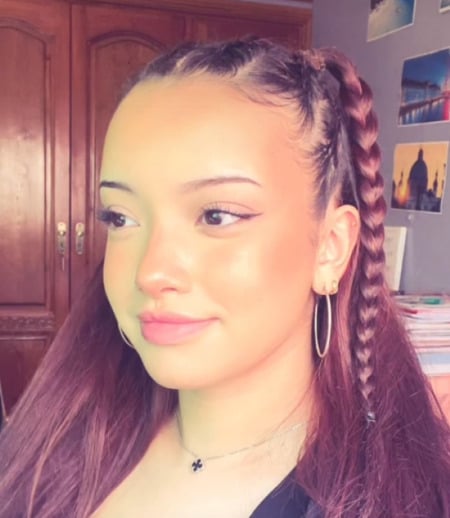 Nanny/Babysitter in Montreal - Salma E.