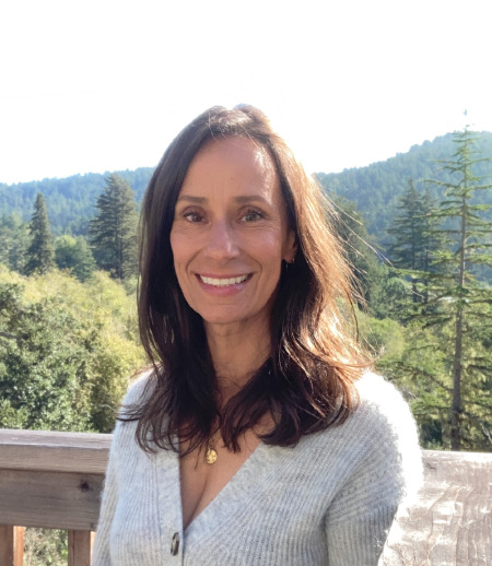 Housekeeper in Victoria - Michelle L.