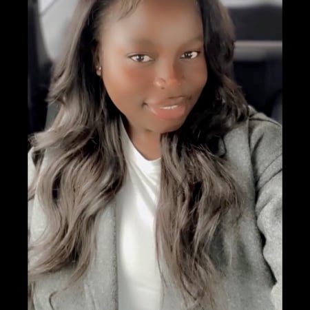 Nanny/Babysitter in Ottawa - Elisa K.