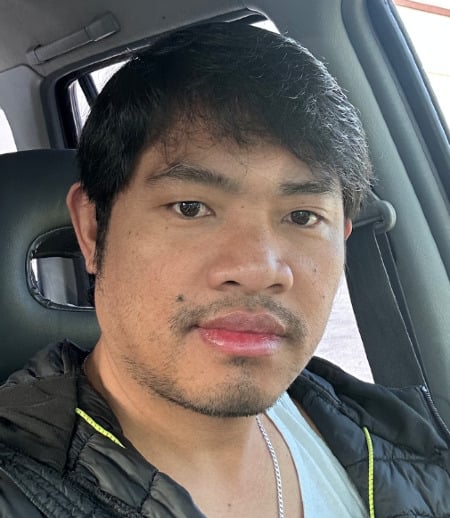 Housekeeper in Calgary - Ramil D.