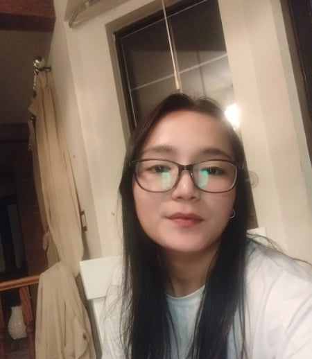Nanny/Babysitter in Burnaby - Roshnee G.