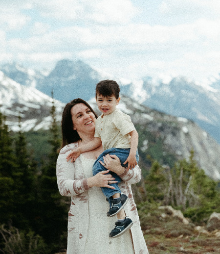 Nanny/Babysitter in Calgary - Regular babysitting position