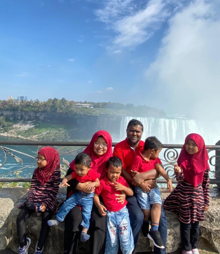 Nanny/Babysitter in Mississauga - Looking for 1 Full-Time Nanny/Housekeeping for Mississauga Muslim Family