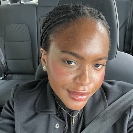 Nanny/Babysitter in Dorval - Toni O.