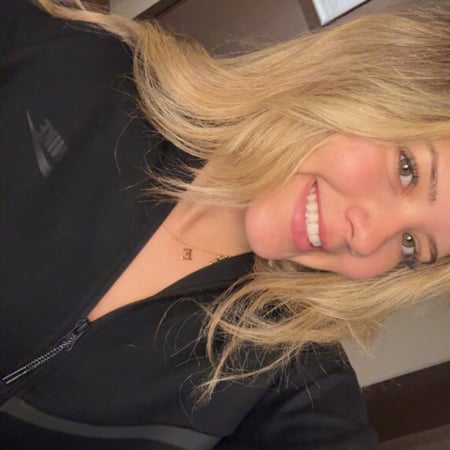 Pet care in Toronto - Elisa T.