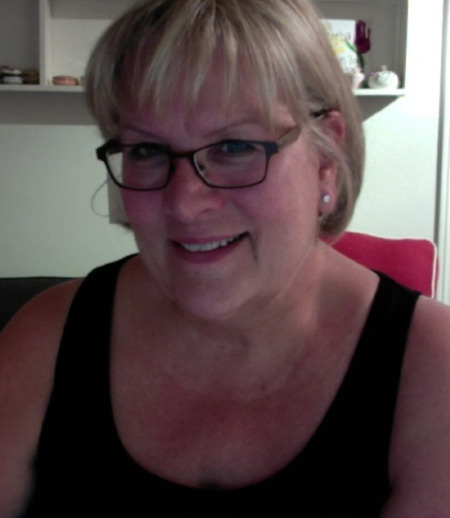 Housekeeper in Oakville - Lisa V.