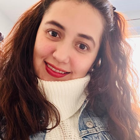 Nanny/Babysitter in Longueuil - Fergie Tatiana H.