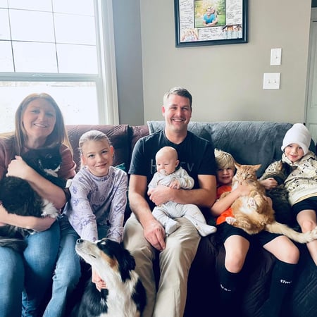 Nanny/Babysitter in Edmonton - House cleaning & casual Babysitting