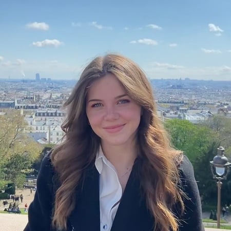 Nanny/Babysitter in Vancouver - Julie D.