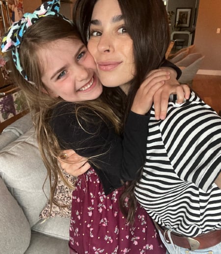 Nanny/Babysitter in Surrey - Jade W.