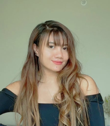 Caregiver in Vancouver - Leah M.