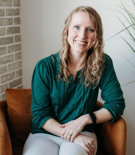 Nanny/Babysitter in Edmonton - Occasional Childcare Needed for Extended Shifts