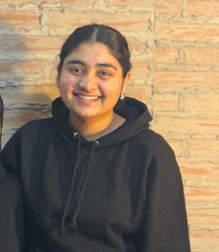 Nanny/Babysitter in Montreal - Loveleen K.