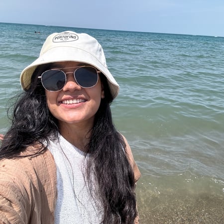 Nanny/Babysitter in London - Divya B.