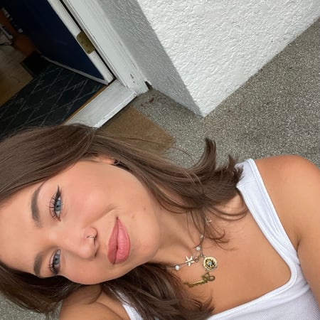 Cook in North Vancouver - Sierra M.