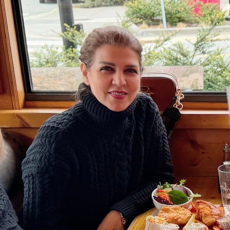 Nanny/Babysitter in Vancouver - Mahnaz N.