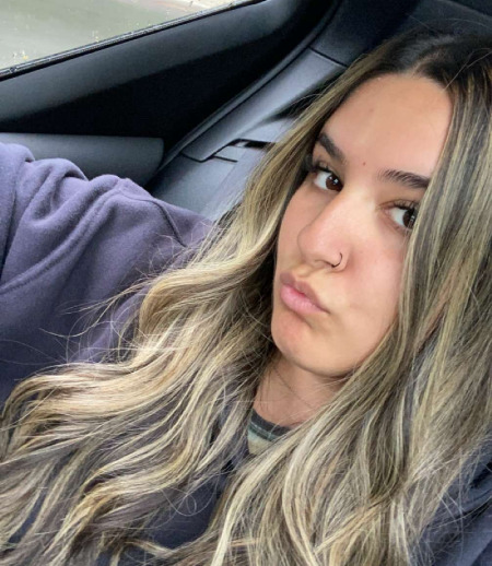 Nanny/Babysitter in Guelph - Isabella C.