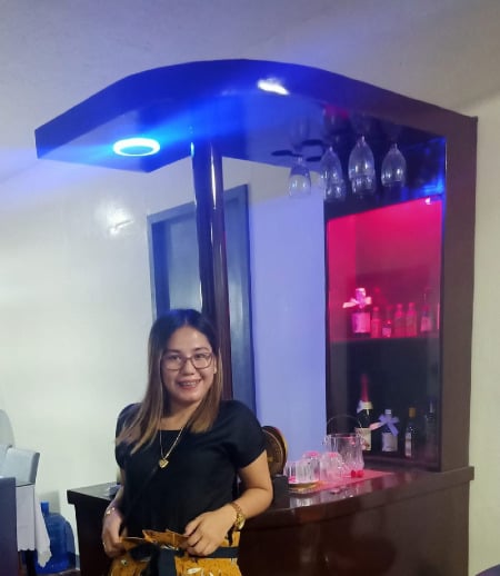 Housekeeper in Montreal - Lovely April C.