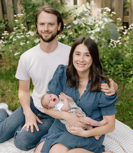 Nanny/Babysitter in Toronto - Part-time nanny