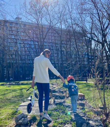 Nanny/Babysitter in Montreal - Alona F.