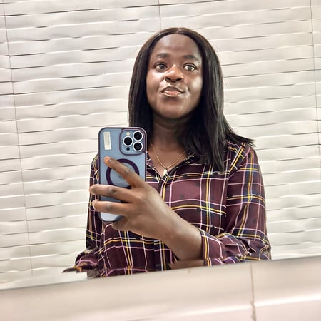 Housekeeper in Edmonton - Grace K.