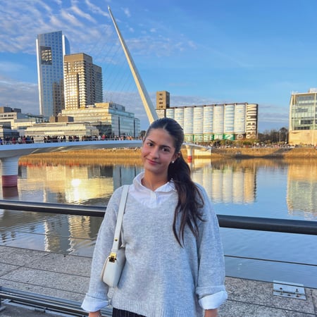 Nanny/Babysitter in London - Marina A.