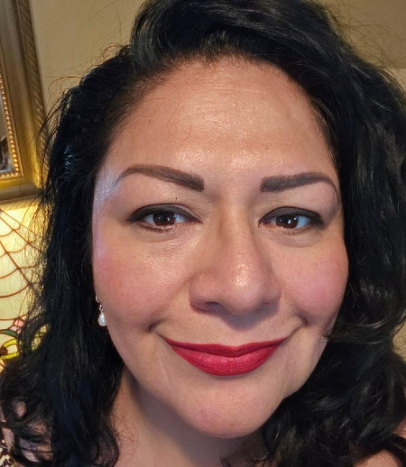 Nanny/Babysitter in Grimsby - Cris S.