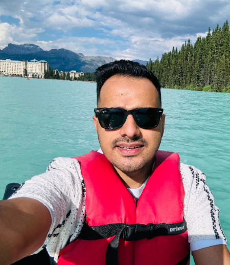 Housekeeper in Calgary - Qammar A.