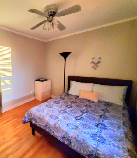 Nanny/Babysitter in Ottawa - Looking for live in / live out hostess for busy bed and breakfast